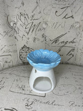 Load image into Gallery viewer, Floral Wax Melter and Wax Melt Set