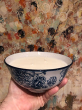 Load image into Gallery viewer, Floral Bowl Decor Candle
